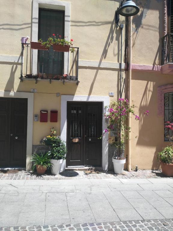 Cozy Loft in the Heart of Cagliari room 5